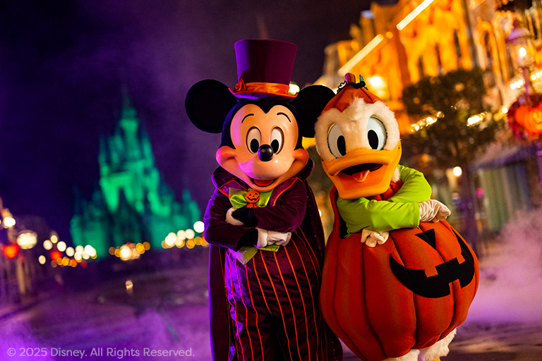 Mickey's Not-So-Scary Halloween Party 1